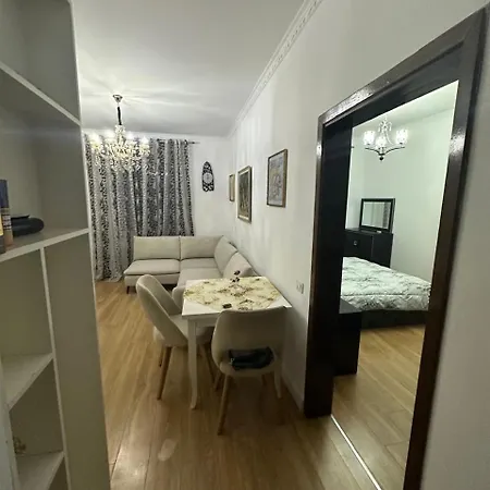 Apartment Arbi House *