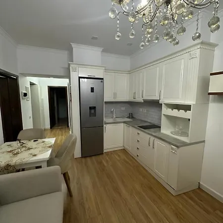 Arbi House *
