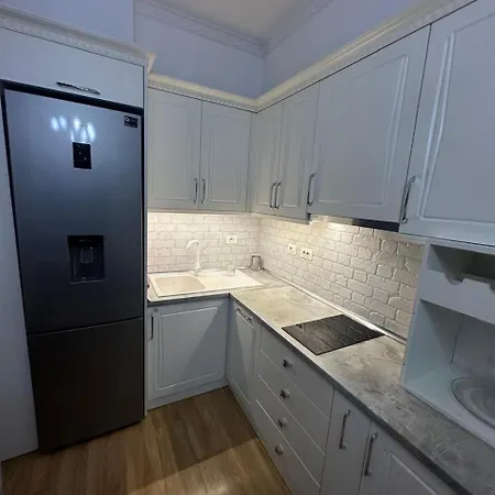 Arbi House